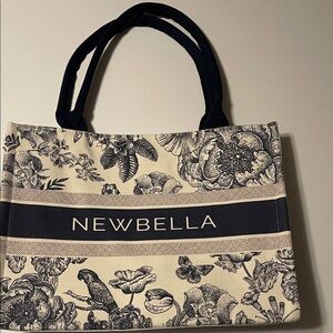 Newbella Navy & Cream Floral Canvas Tote